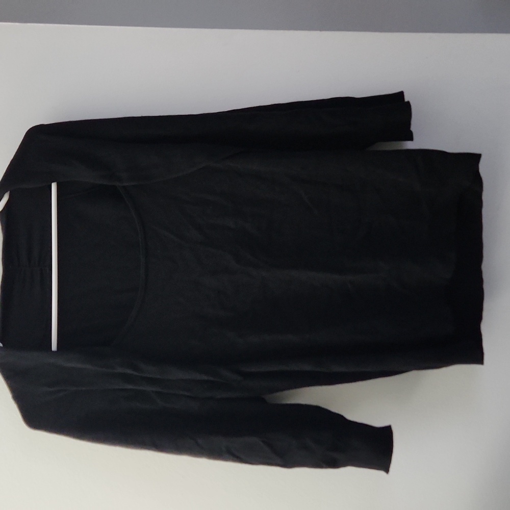 Black pullover sweater